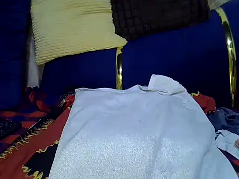 Soft gal12 online show from November 12, 2025, 6:12 pm