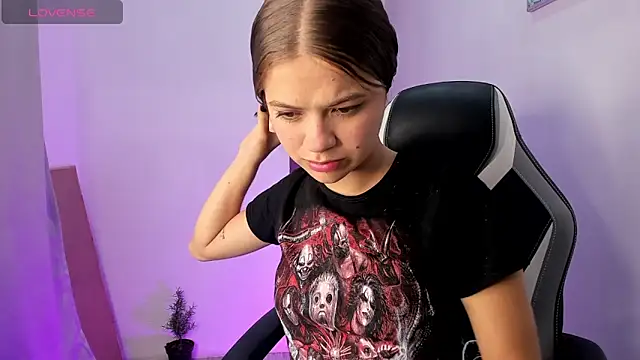 Snapshot of PaigeJayden chatting on October 28, 2025, 3:18 am PaigeJayden online show from October 28, 2025, 3:18 am