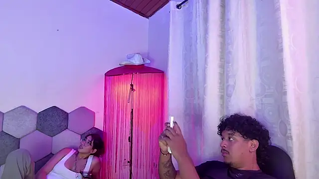 Horny tgn online show from May 20, 2026, 5:32 pm