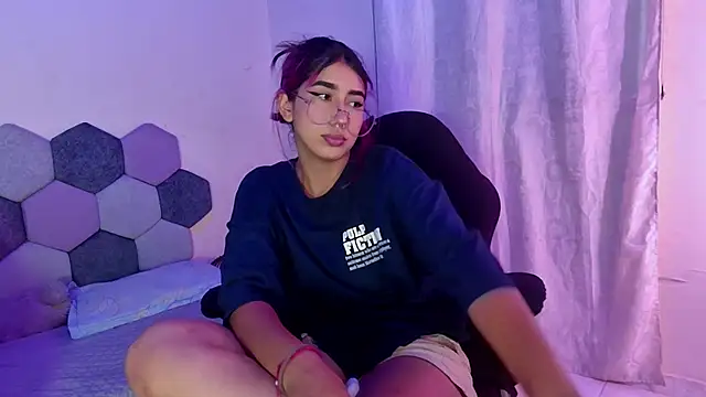 Horny tgn online show from November 9, 2025, 6:12 pm