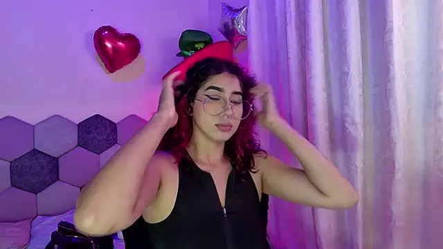 Horny tgn online show from March 22, 2026, 6:42 pm