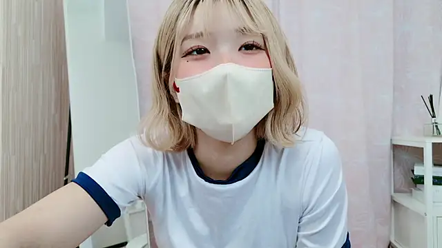 Snapshot of eimi_ch chatting on December 14, 2024, 4:12 am eimi ch online show from December 14, 2024, 4:12 am