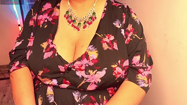 Gulabi Queen online show from July 27, 2026, 4:14 pm