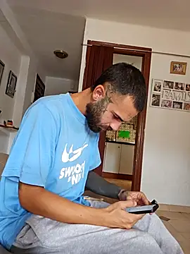 charlye inkkkk online show from November 4, 2025, 12:09 pm