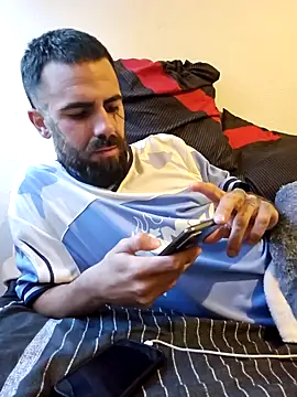 charlye inkkkk online show from November 30, 2025, 4:52 pm