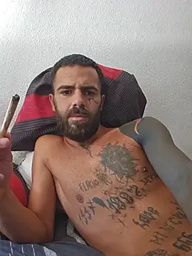 Snapshot of charlye_inkkkk chatting on July 14, 2026, 10:21 am charlye inkkkk online show from July 14, 2026, 10:21 am