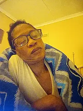 bustybillies online show from April 16, 2026, 2:56 am