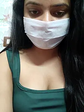 Snapshot of Myloveurvi chatting on April 23, 2026, 10:22 am Myloveurvi online show from April 23, 2026, 10:22 am