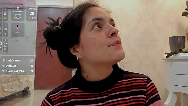 Snapshot of sofiaclauss chatting on February 19, 2025, 10:45 am sofiaclauss online show from February 19, 2025, 10:45 am