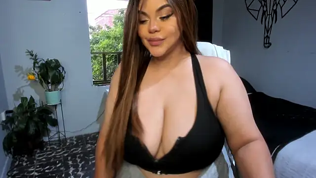 Snapshot of cattleya_campbell chatting on October 1, 2025, 10:35 pm cattleya campbell online show from October 1, 2025, 10:35 pm
