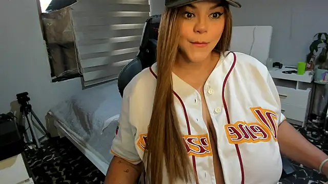 Snapshot of cattleya_campbell chatting on September 12, 2025, 9:58 pm cattleya campbell online show from September 12, 2025, 9:58 pm