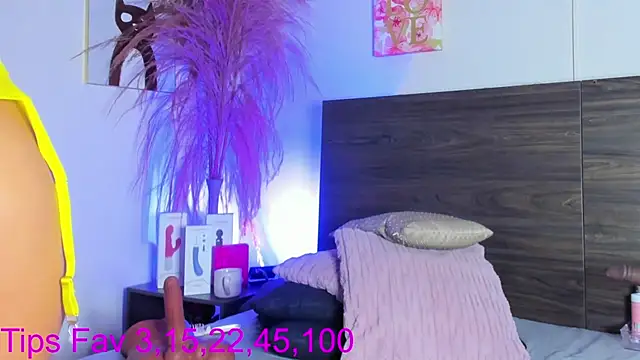 Snapshot of Martina_Miiller chatting on November 10, 2025, 12:43 pm Martina Miiller online show from November 10, 2025, 12:43 pm