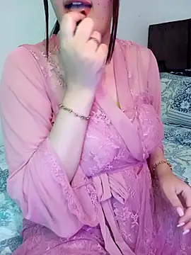 im here- online show from September 23, 2025, 2:35 pm