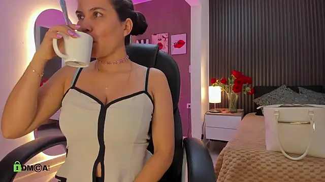 Snapshot of natasha__jackson chatting on February 22, 2026, 12:07 pm natasha jackson online show from February 22, 2026, 12:07 pm