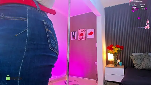 natasha  jackson online show from April 16, 2026, 3:35 pm