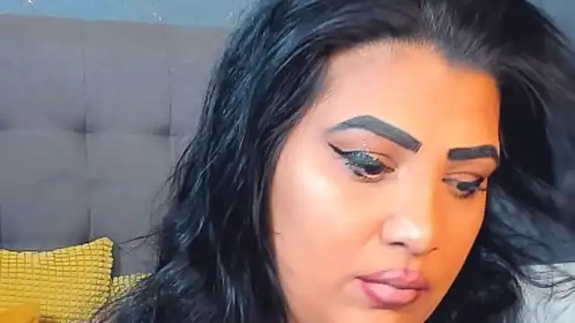 Snapshot of AmyCubes chatting on February 18, 2026, 11:28 am AmyCubes online show from February 18, 2026, 11:28 am