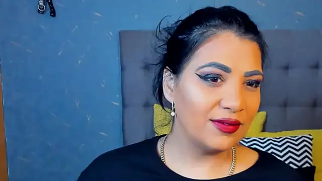 AmyCubes online show from November 23, 2025, 4:44 am