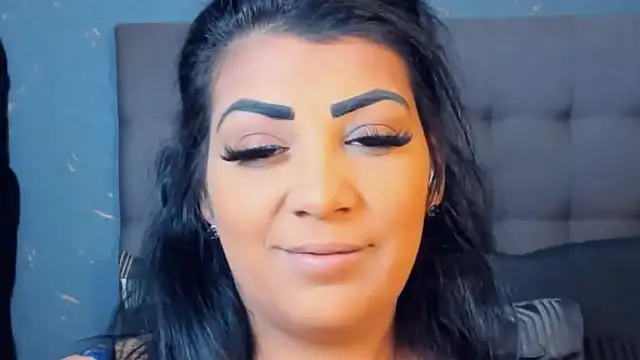 AmyCubes online show from October 12, 2025, 7:04 pm