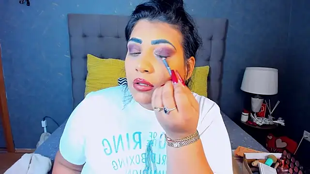 AmyCubes online show from November 22, 2025, 4:55 am