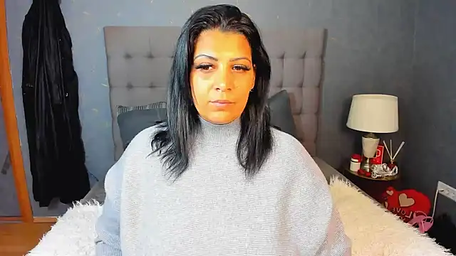 AmyCubes online show from October 10, 2025, 8:09 pm