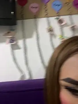 Snapshot of Nikol_Rang__ chatting on March 1, 2025, 7:08 am Nikol Rang online show from March 1, 2025, 7:08 am