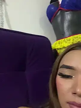 Snapshot of Nikol_Rang__ chatting on March 11, 2025, 7:03 am Nikol Rang online show from March 11, 2025, 7:03 am