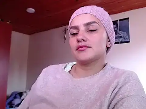 Snapshot of Lu_perez chatting on March 6, 2025, 4:28 pm Lu perez online show from March 6, 2025, 4:28 pm