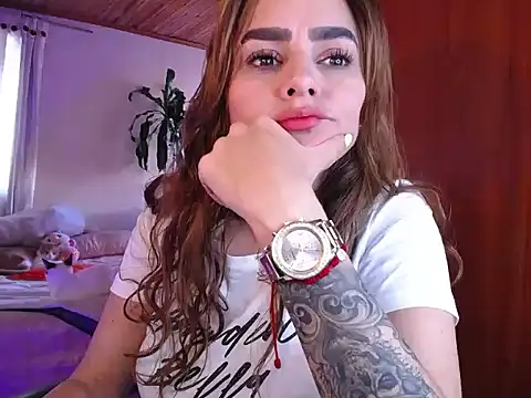 Snapshot of Lu_perez chatting on September 25, 2025, 8:37 pm Lu perez online show from September 25, 2025, 8:37 pm