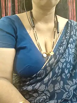 bhuvana555 online show from November 27, 2025, 5:13 pm