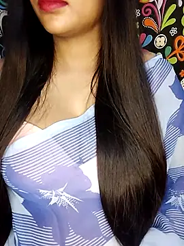 Sreya213 online show from April 17, 2026, 9:45 am