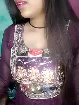 Sreya213 online show from January 23, 2025, 7:51 pm