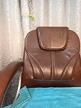 Rina777o online show from November 4, 2025, 4:22 pm