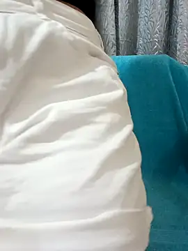 Rina777o online show from September 8, 2025, 6:18 pm