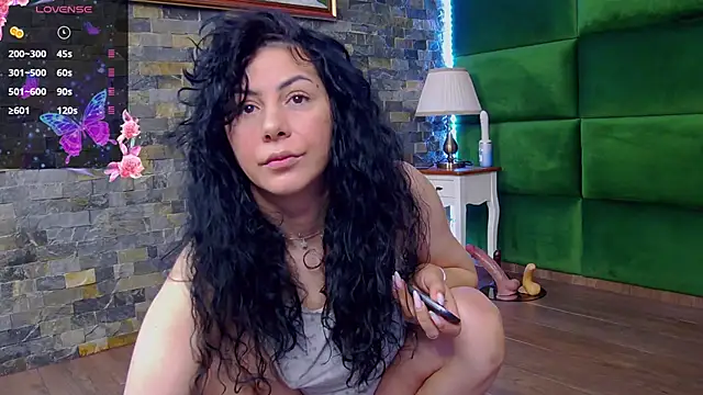 Snapshot of SelenSummer chatting on April 22, 2026, 3:57 am SelenSummer online show from April 22, 2026, 3:57 am