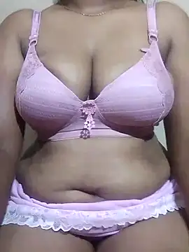 Snapshot of Diwya69 chatting on September 16, 2025, 6:20 pm Diwya69 online show from September 16, 2025, 6:20 pm