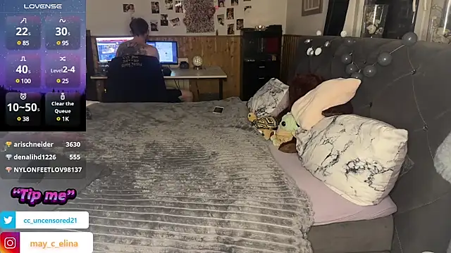 Snapshot of elina_may chatting on January 24, 2025, 10:51 pm elina may online show from January 24, 2025, 10:51 pm