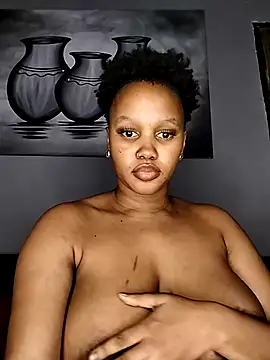 Snapshot of Sego_TeeTee chatting on July 5, 2026, 10:27 pm Sego TeeTee online show from July 5, 2026, 10:27 pm
