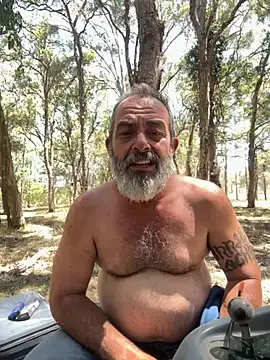 Snapshot of ausbod chatting on January 6, 2025, 3:42 am ausbod online show from January 6, 2025, 3:42 am