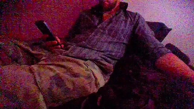 Snapshot of FvckinFronk97 chatting on April 23, 2026, 10:22 am FvckinFronk97 online show from April 23, 2026, 10:22 am
