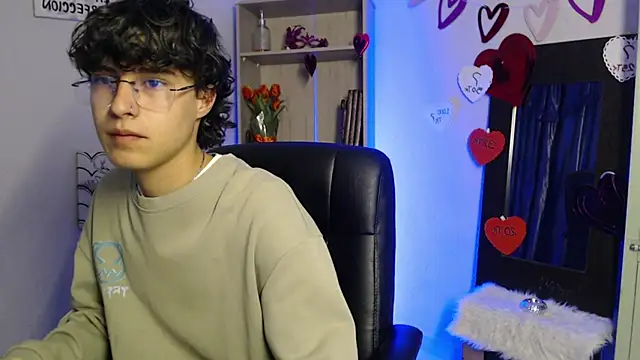 Snapshot of Jeam_hot chatting on February 22, 2025, 9:15 pm Jeam hot online show from February 22, 2025, 9:15 pm