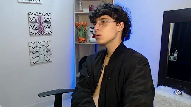 Snapshot of Jeam_hot chatting on January 26, 2025, 8:56 pm Jeam hot online show from January 26, 2025, 8:56 pm