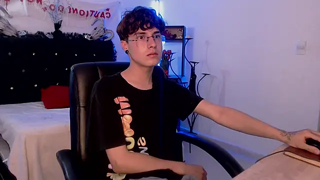 Snapshot of Jeam_hot chatting on October 30, 2025, 9:55 pm Jeam hot online show from October 30, 2025, 9:55 pm