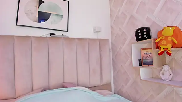 Haru Bonny online show from February 23, 2026, 8:20 pm