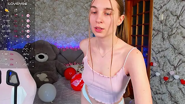  flowersweeet  online show from February 12, 2026, 5:02 pm