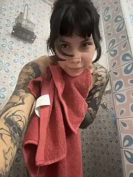 EemaHaruki online show from December 2, 2025, 6:53 pm