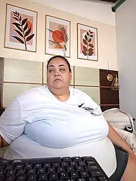 Snapshot of Alisson_am chatting on September 12, 2025, 11:43 am Alisson am online show from September 12, 2025, 11:43 am