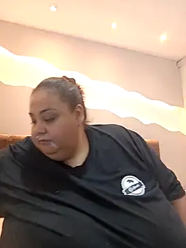 Snapshot of Alisson_am chatting on November 10, 2025, 11:37 am Alisson am online show from November 10, 2025, 11:37 am