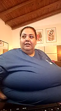 Snapshot of Alisson_am chatting on March 20, 2025, 11:38 am Alisson am online show from March 20, 2025, 11:38 am