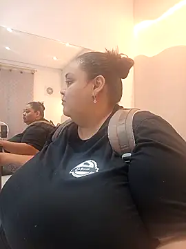 Snapshot of Alisson_am chatting on October 18, 2025, 11:23 am Alisson am online show from October 18, 2025, 11:23 am