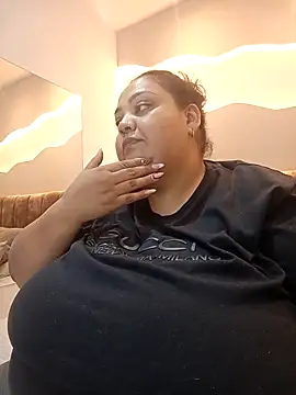 Snapshot of Alisson_am chatting on November 3, 2025, 11:14 am Alisson am online show from November 3, 2025, 11:14 am